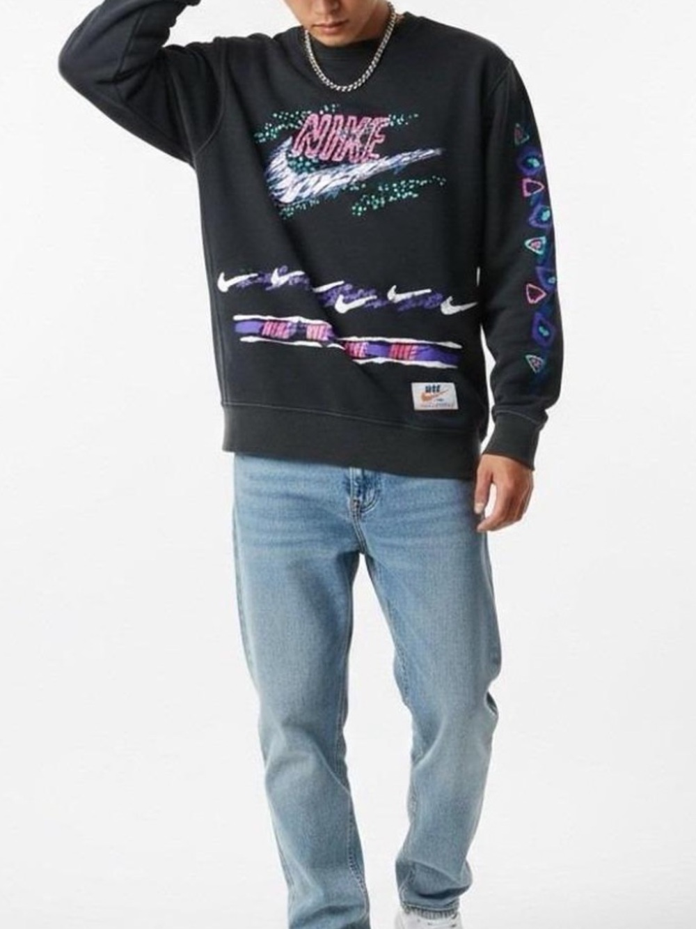 Nike men’s retro style pullover sweatshirt 90s AOP puff paint geometric shapes